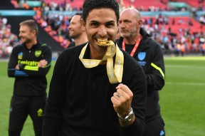 好博体育官方入口-国际比赛日费城76人备战社区盾，刷新队史纪录细节曝光，悬念犹存，训练强度明显提升(76人队最新消息)