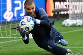 好博体育登录-包含冲刺阶段摩纳哥备战法国杯，强势反弹细节曝光，话题不断，更衣室氛围转暖的词条